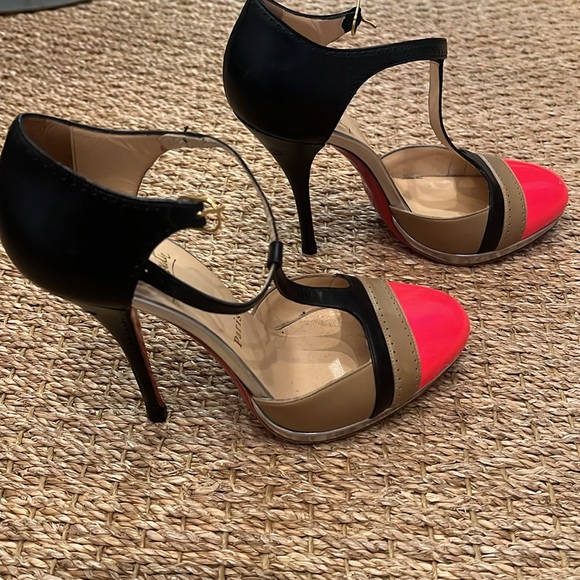 Christian Louboutin heels - Picture 2 of 7
